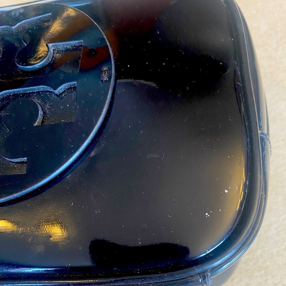 TORY BURCH Black Patent Cosmetic Case, GUC - Picture 6 of 11